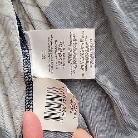 BCBG faux wrap dress - Picture 5 of 6